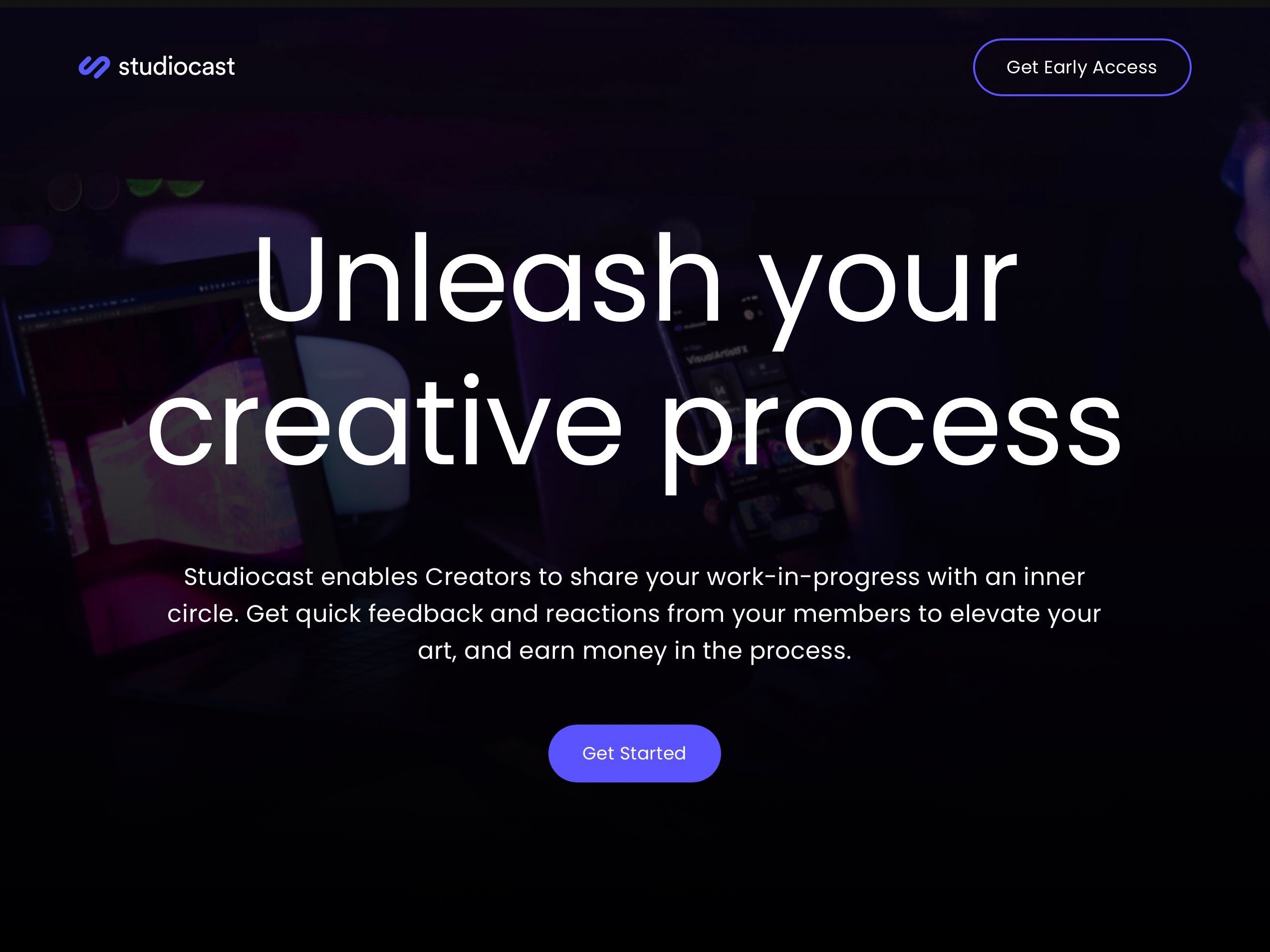 CreatorComms's tweet card. Artists - share your work-in-progress with an inner-circle for feedback