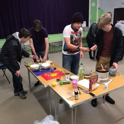 Tweet card summary image