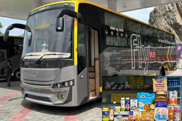 KarnatakaTV1's tweet card. ಕೆಎಸ್‌ಆರ್‌ಟಿಸಿ ಫ್ಲೈಬಸ್ ಮೂಲಕ ವಿಮಾನ ನಿಲ್ದಾಣಕ್ಕೆ ಪ್ರಯಾಣಿಸುವವರಿಗೆ, ಇಂದಿನಿಂದ ಕೆಎಂಎಫ್‌ ನಂದಿನಿ ಸ್ನ್ಯಾಕ್ಸ್‌ ಕಿಟ್ ಸಿಗಲಿದೆ. ಈ ಹೊಸ ಯೋಜನೆಗೆ ಕೆಂಪೇಗೌಡ ಅಂತಾರಾಷ್ಟ್ರೀಯ ವಿಮಾನ ನಿಲ್ದಾಣದ ಟರ್ಮಿನಲ್ 2ರಲ್ಲಿ ಅಧಿಕೃತ ಚಾಲನೆ...