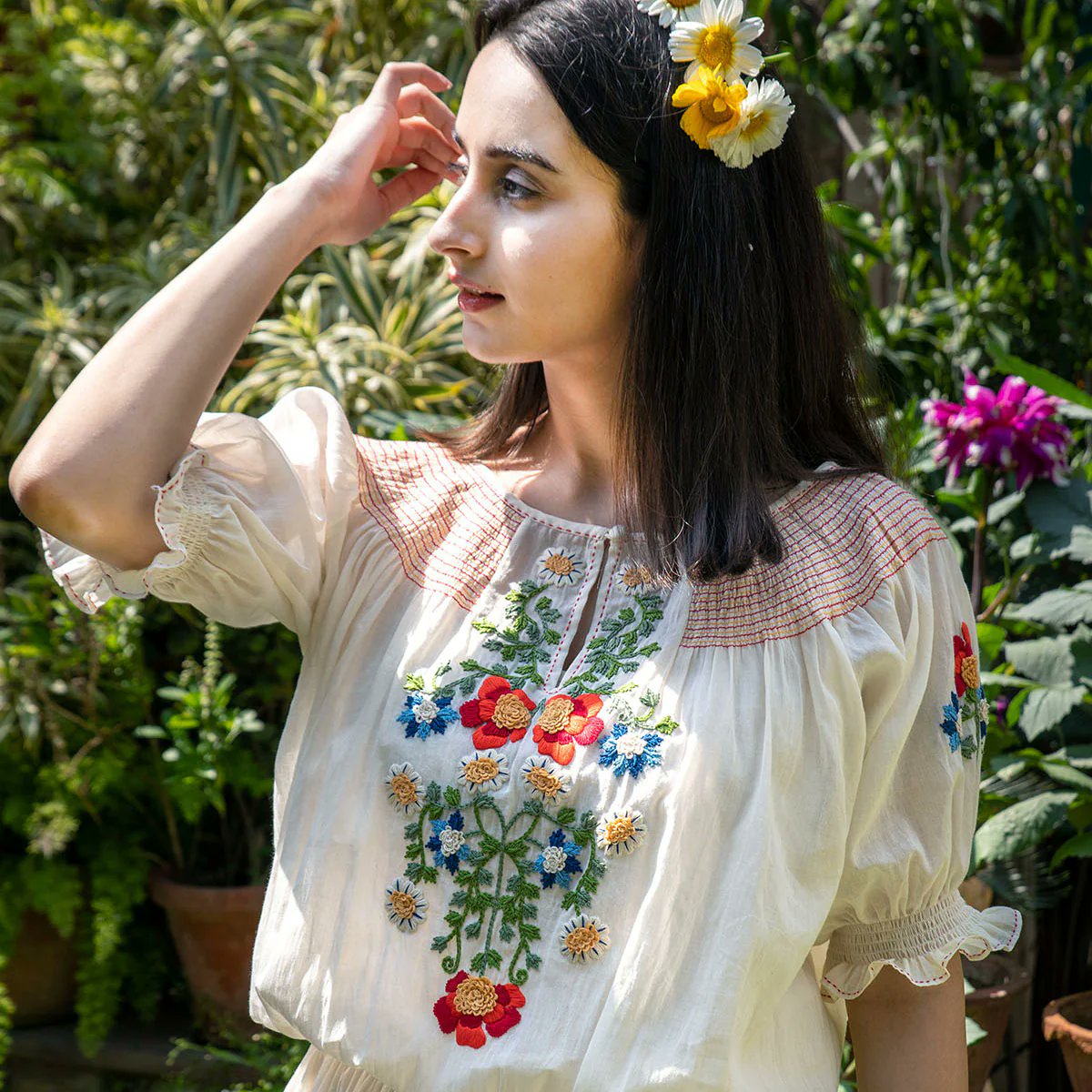 Conceptsource's tweet card. Proudly Made in India: end‑to‑end manufacturing, wholesale sourcing, and private label across Fashion, Jewellery, Beauty, Home & Kids. Scale faster with premiu…