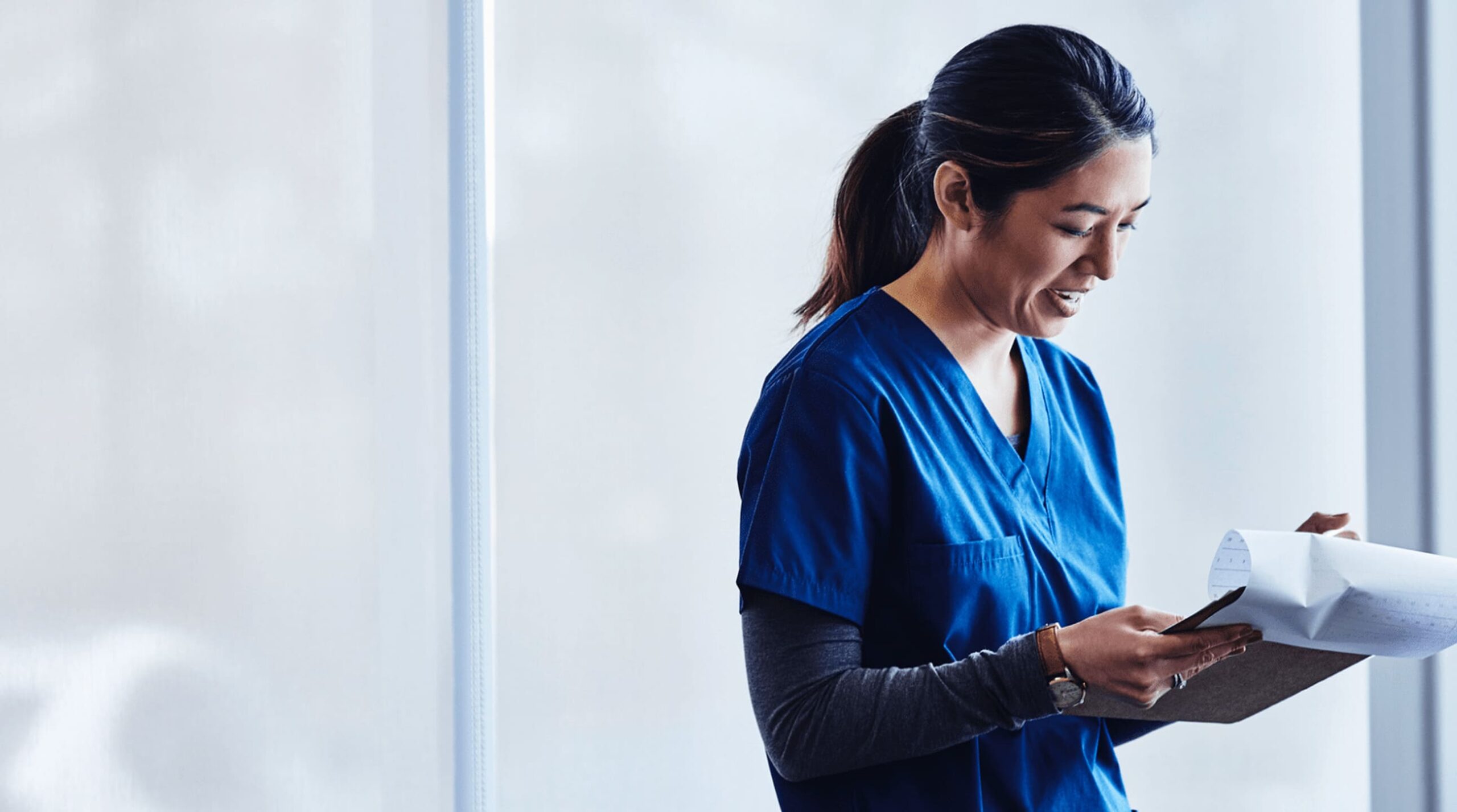 iotguide's tweet card. At Kontakt, we transform care operations with an integrated approach to RTLS, EHR, and predictive and agentic AI.