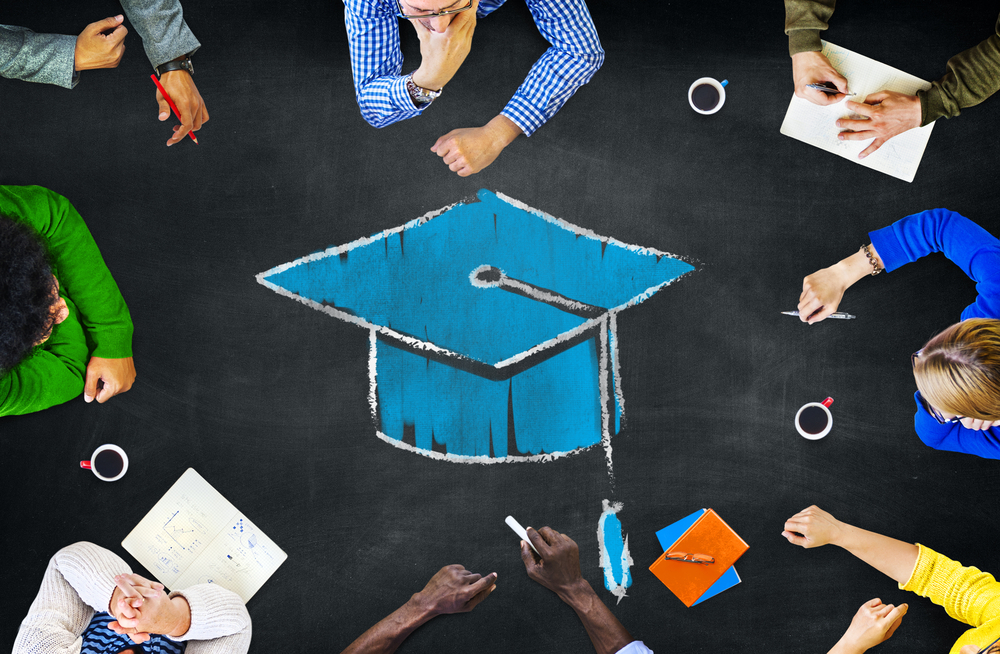 Cedric_Sarre's tweet card. Le 26 septembre 2022 sera la journée européenne des langues. L’occasion également d’annoncer les lauréats 2022 du Label européen des Langues.