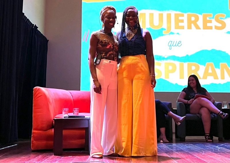 smseab's tweet card. I was part of the Mujeres Que Inspiran/Women who Inspire! What an honor! Every story shared was about women breaking barriers. Girls from little villages of Haiti, Kenya, Ecuador, and Costa Rica are...