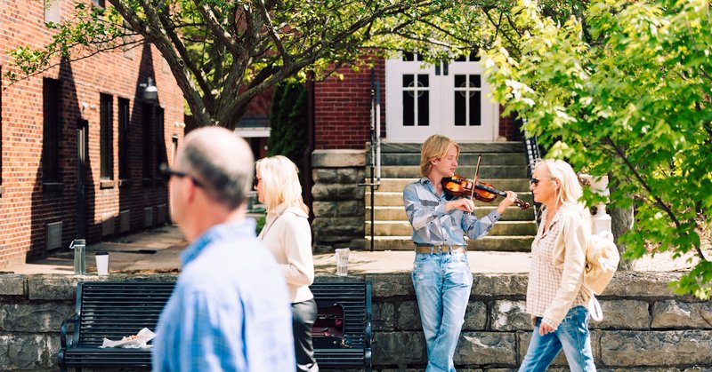 Tweet card summary image