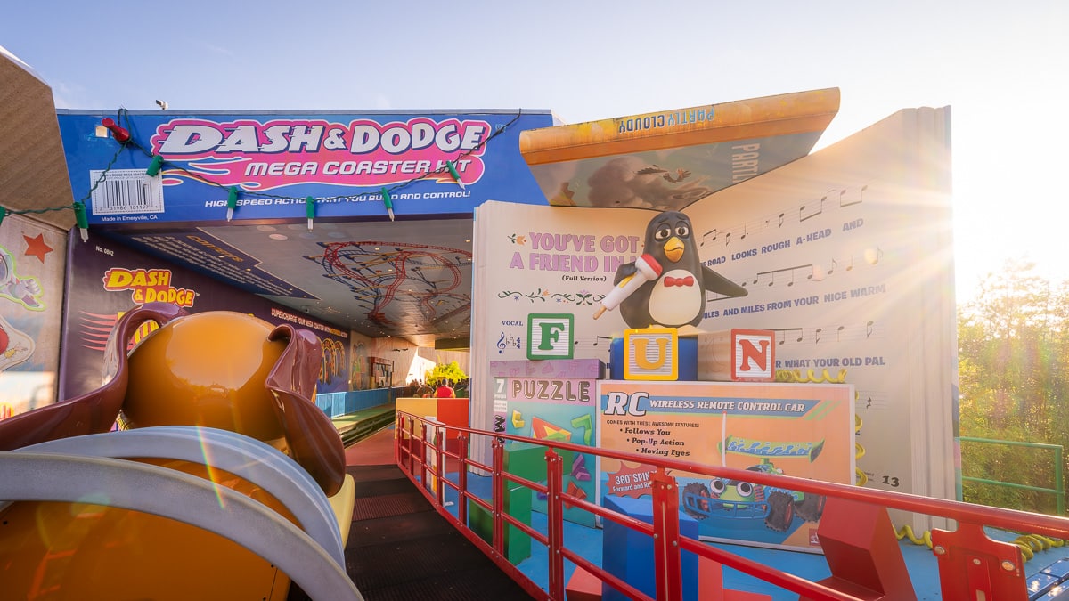 DisTouristBlog's tweet card. Hollywood Studios is the best park at Walt Disney World in the mornings. We've done Early Entry and rope drop many times here in the last few years, and highly recommend it for beating the