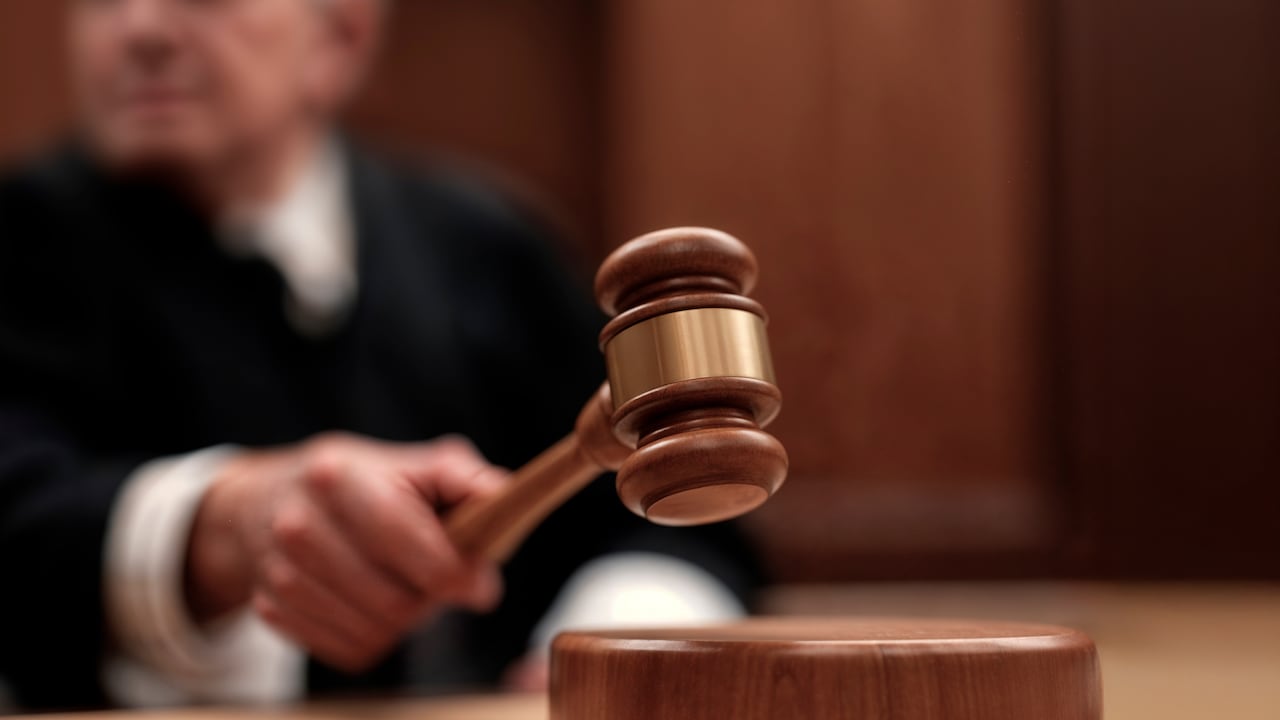 LexBase's tweet card. El próximo jueves y viernes se realizará el IV Congreso Internacional de Derecho Tecnológico y Legal Tech, de la toga al algoritmo la reinvención del ejercicio profesional.