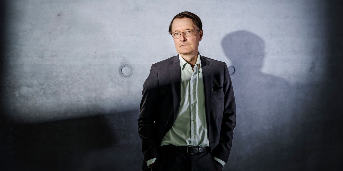 Karl_Lauterbach's tweet card. Seit Corona leiden viele Menschen an der chronischen Krankheit ME/CFS. Hier spricht Ex-Gesundheitsminister Lauterbach über eigene Fehler und erzählt, warum ihm der Fall einer jungen Frau besonders...