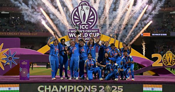 amritananda_c's tweet card. When the women played in empty grounds, these journalists sat in empty press boxes. But they didn’t stop believing.