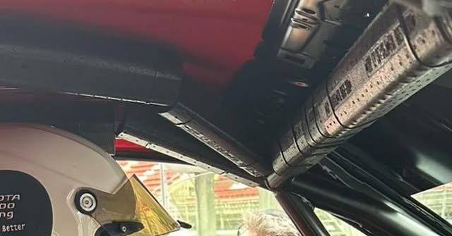 Tweet card summary image