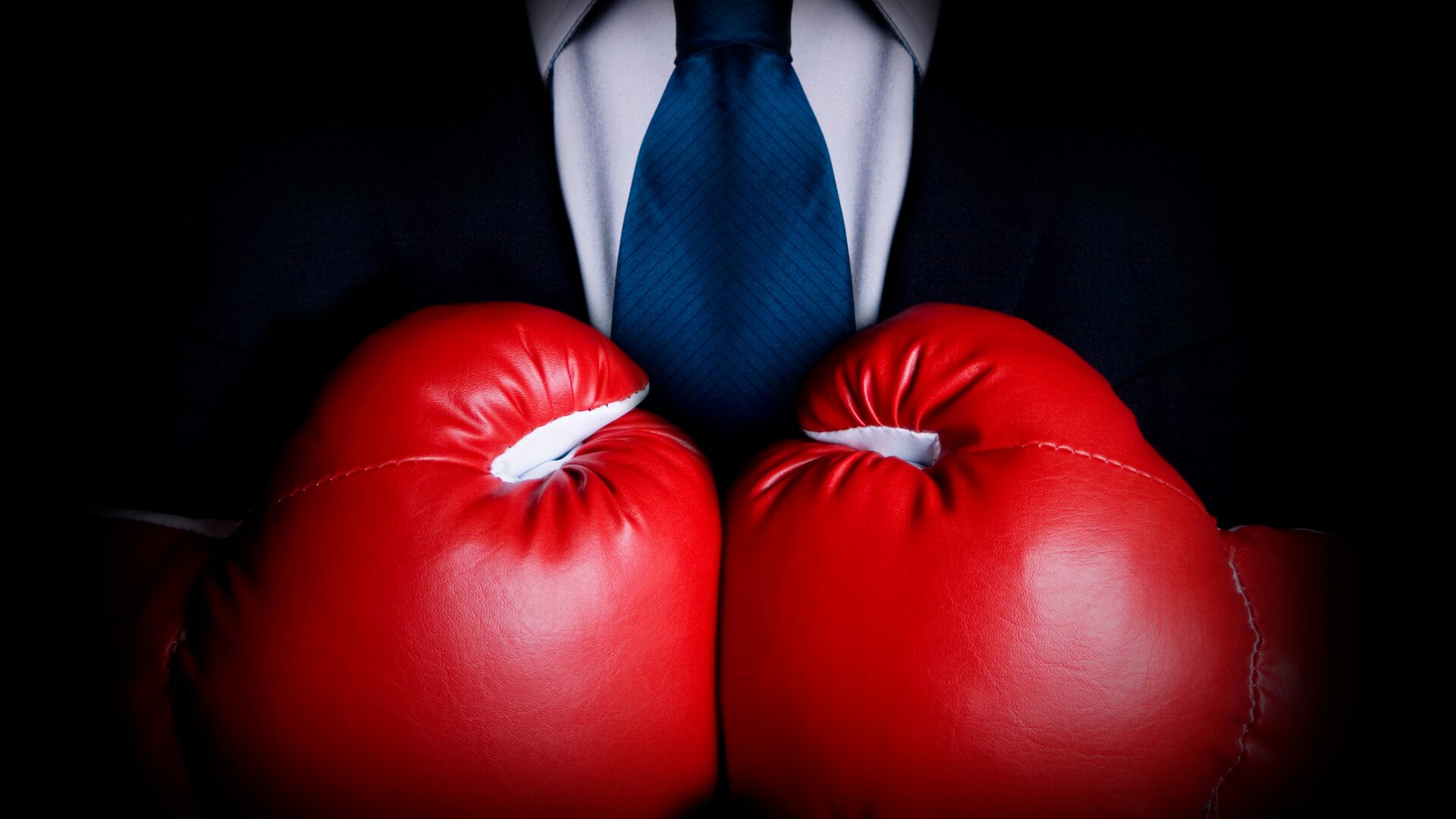 DCMLAWCA's tweet card. It is a fundamental strategic decision in litigation: to offer nothing, or to offer next to nothing, in hopes of forcing a plaintiff to abandon their claim or accept a low settlement offer rather...