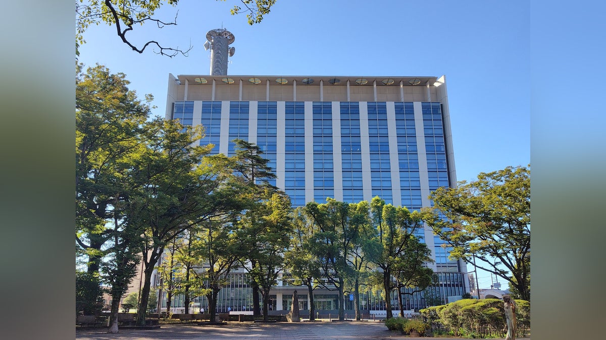 Yomiuri_Online's tweet card. 【読売新聞】　生成ＡＩ（人工知能）で作られた画像を無断で複製したとして、千葉県警は２０日にも、神奈川県大和市の男（２７）を著作権法違反（複製権侵害）の疑いで千葉地検に書類送検する方針を固めた。起訴を求める「厳重処分」の意見を付ける。