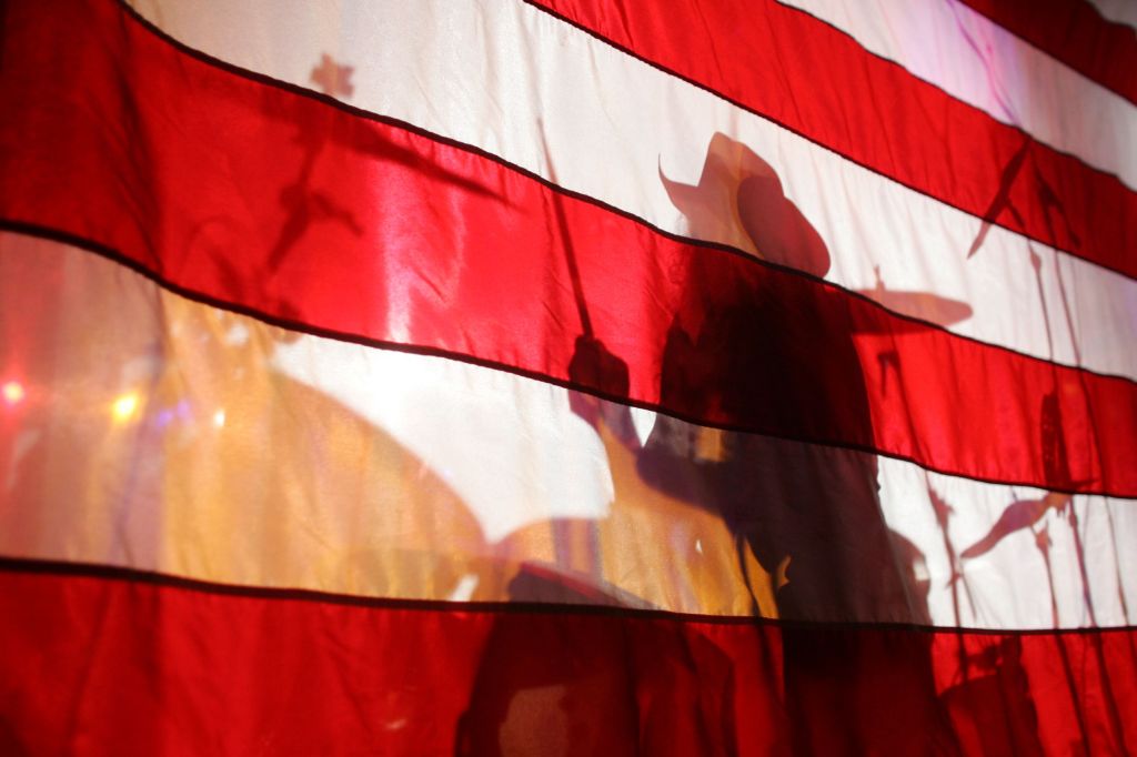 ScriptDelivery's tweet card. Ian Shultis, Taylor Clift, Samuel Kay Forrest and Rich Dally III have been cast in Street Survivor, a biopic about the Lynyrd Skynyrd plane crash.