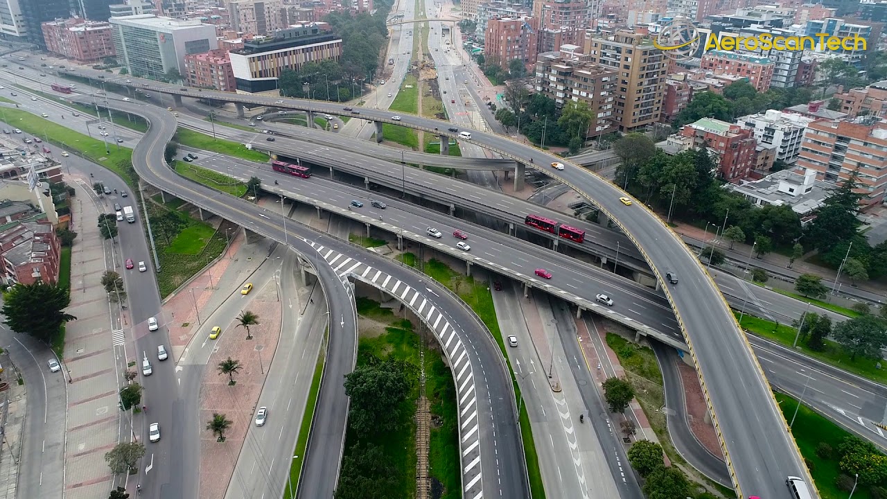 AeroScanTech's tweet card. Movilidad Bogota, Puentes Calle 92 Drone AeroScanTech