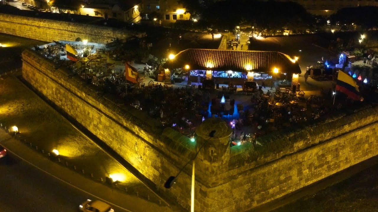 AeroScanTech's tweet card. Tomas nocturnas con Drone - AeroScanTech