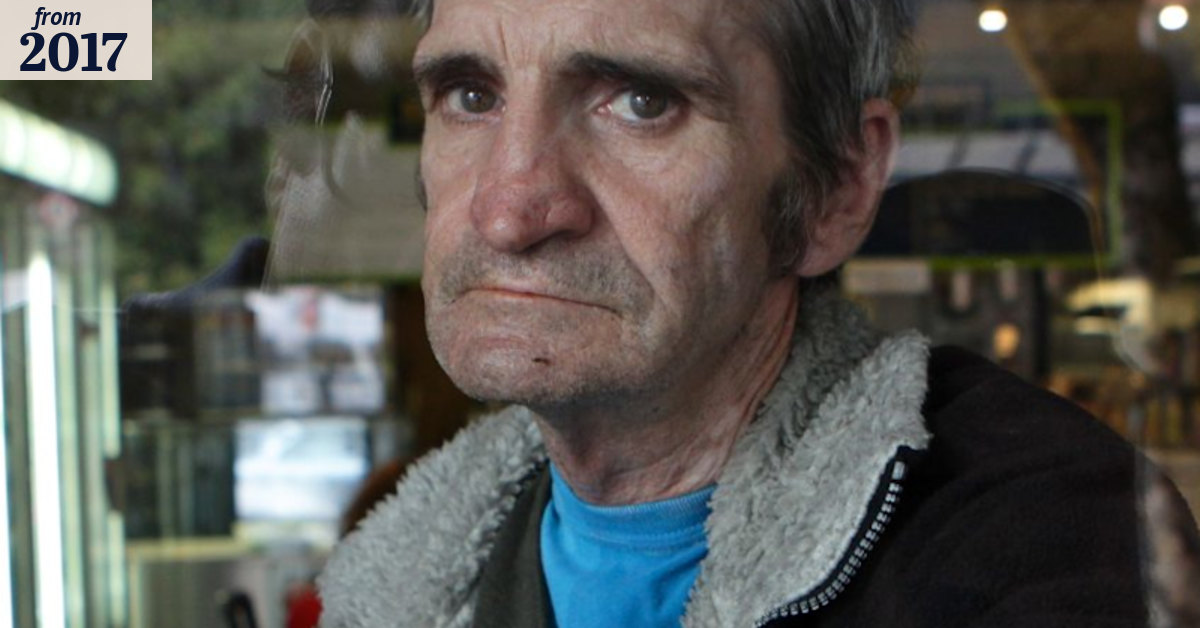 CalipipSims's tweet card. Well-known Sydney shoeshine man Brian Rudd died last week – for the second time.