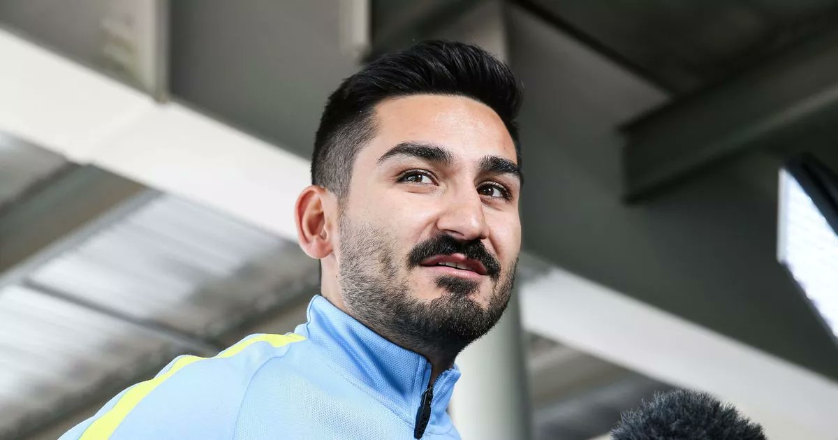 ManchesterClass's tweet card. The German midfielder is targeting a comeback from his knee injury and has his eye on one particular Man City game.