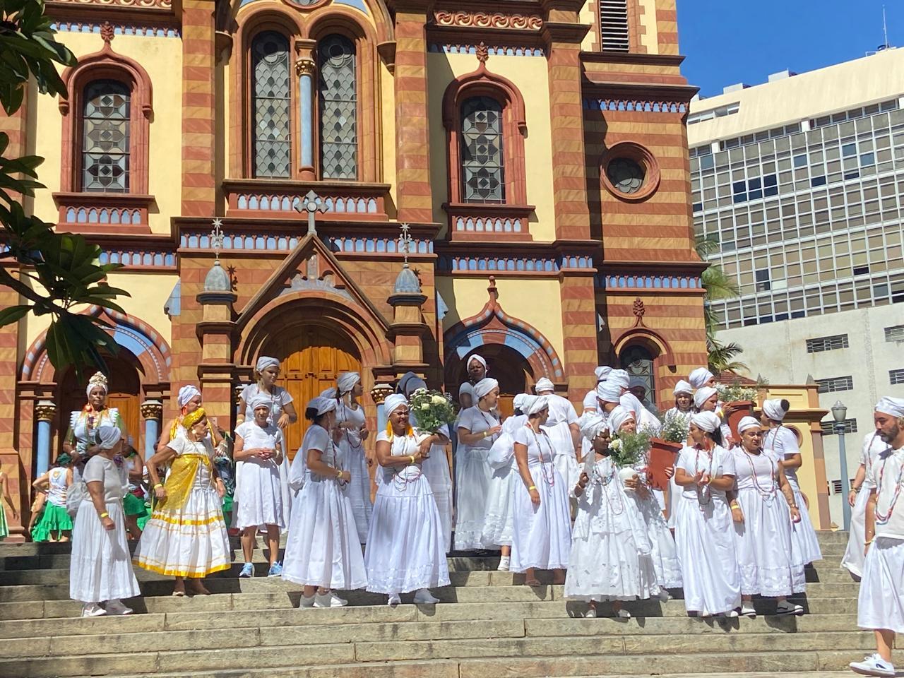 jornalhojeemdia's tweet card. Proposta deve começar a ser discutida nesta quinta-feira