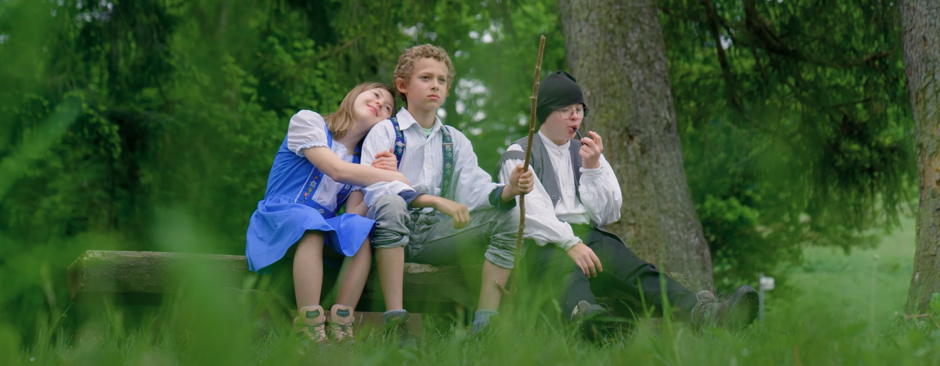 zentralplus's tweet card. Die heilpädagogische Schule Willisau ist dreissig Jahre alt – und feiert das Jubiläum mit einem Film, der ans Herz geht: In der «Heidi»-Verfilmung spielt