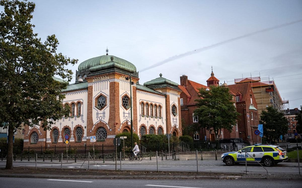 adamcwejman's tweet card. När antisemitism uttrycks av muslimer så bortförklaras den i svensk offentlighet som ett svårgreppbart och universellt fenomen.