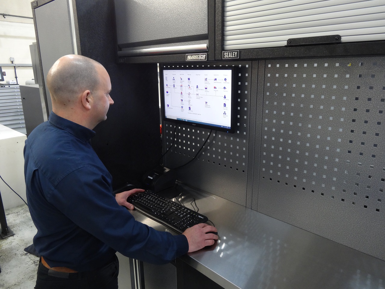 psldatatrack's tweet card. Technoset has centred its manufacturing operations around PSL Datatrack production control software since 1999 and continually invested in additional modules.