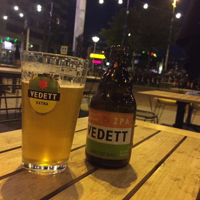 bramvdkerkhof's tweet card. Bram checked-in on Untappd