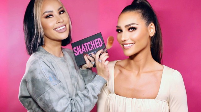 LadyCode_'s tweet card. Today we’re getting SNATCHED with Miss Earth USA Lindsey Coffey! As the official makeup artist of Miss Earth USA, I’ve been working with Lindsey as she competes virtually for the first …