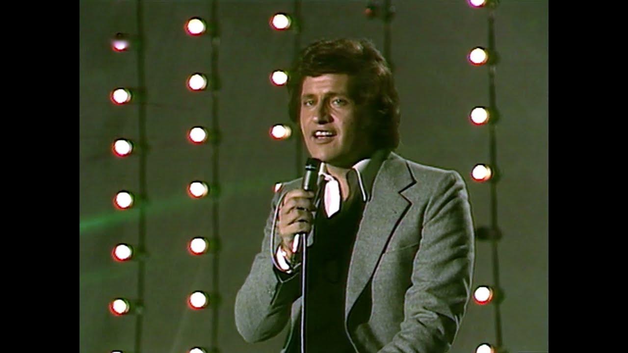 DuthoitX's tweet card. Joe Dassin - Y Si Tu No Has De Volver (1979)