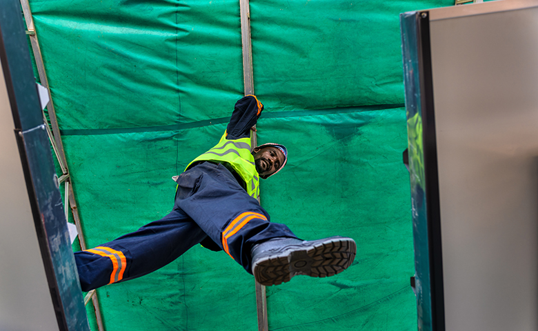 SafeStart's tweet card. This blog post is an excerpt adapted from Fighting Familiarity: Overcoming Complacency in the Workplace.