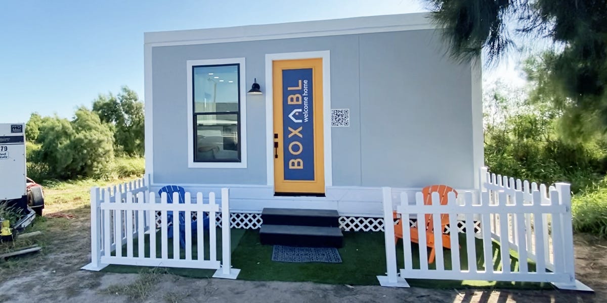 InsiderLife's tweet card. The Tesla CEO owns a tiny house in Texas from startup Boxabl. Take a look inside one of the startup's box houses.