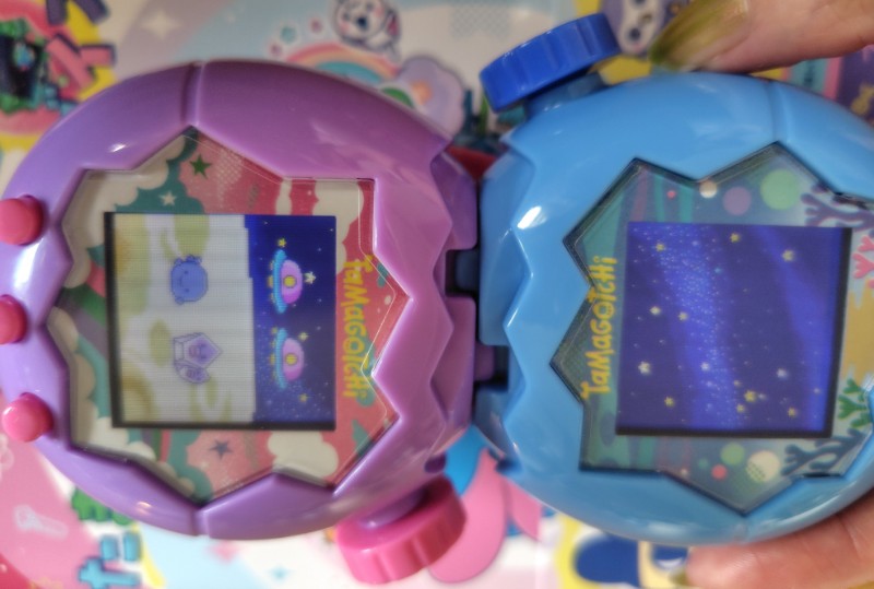 mimoiroblog's tweet card. たまごっちパラダイス ブリードは、たまごっちパラダイスのツーしんで行うことができます。たまごっちパラダイス ブリードは、友だちとツーしんして成功したらベビーに目＆色が次の世代へ遺伝するので、ずっと育てたくなるという魅力もあります。今回は、た...