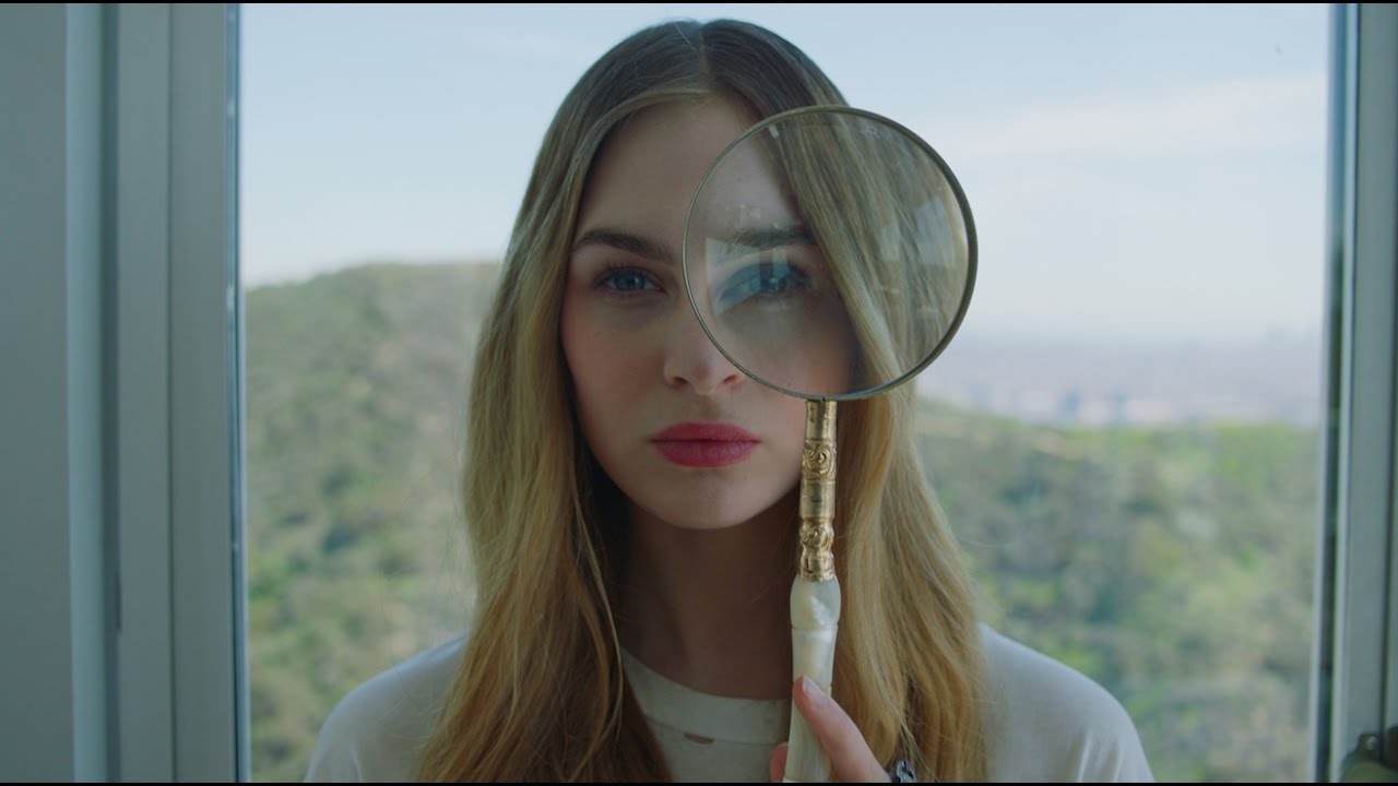 josespferreira's tweet card. Store to Door in 90 Minutes Exclusively with Gucci | Farfetch