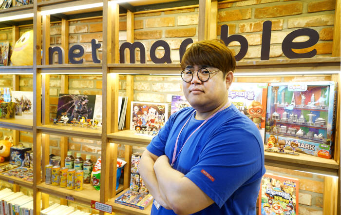 JobGamenext's tweet card. 넷마블게임즈 모바일게임 `세븐나이츠`는 일본에서 최근 최고매출 3위(애플 앱스토어 기준)를 기록했다. 국산 모바일게임 중 일본에서 가장 좋은 성과를 기록했다. 김정민 넷마블넥서스 PD는 “일본 시장에서 마음을...