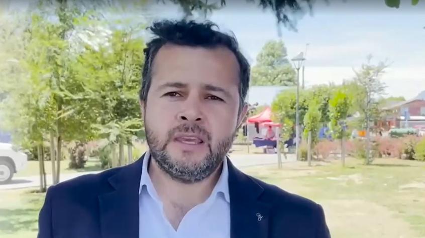 T13's tweet card. El incidente ocurrió en medio de una celebración por Fiestas Patrias, en el domicilio de una funcionaria municipal, pareja del agresor.