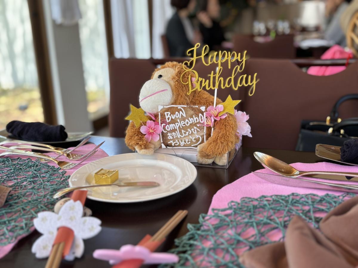 CocoColor12's tweet card. こんにちは！泣き虫支援員です！泣き虫支援員、先日誕生日を迎えました!!年々自分の年が分からなくなってきますね。。。誕生日