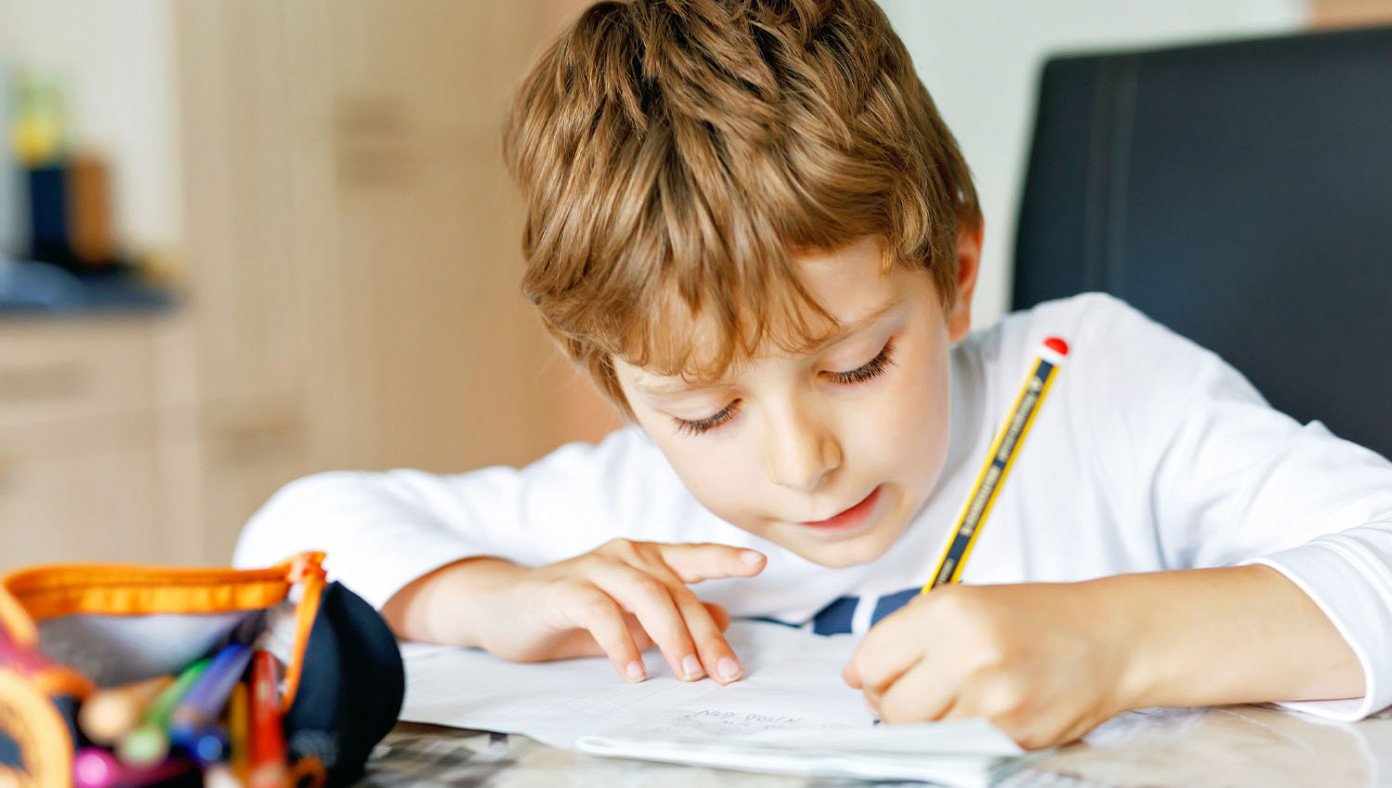 TheBabylonBee's tweet card. U.S.—Education experts are warning about the detrimental effects of homeschooling, as it may cause children to miss out on their opportunity to be gay communists.