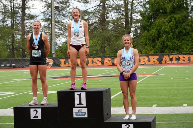 PSLoggers's tweet card. PORTLAND, Ore. -- The University of Puget Sound track & field teams wrapped up an exciting Northwest Conference Championship meet on Saturday with a series of standout performances, personal records,...