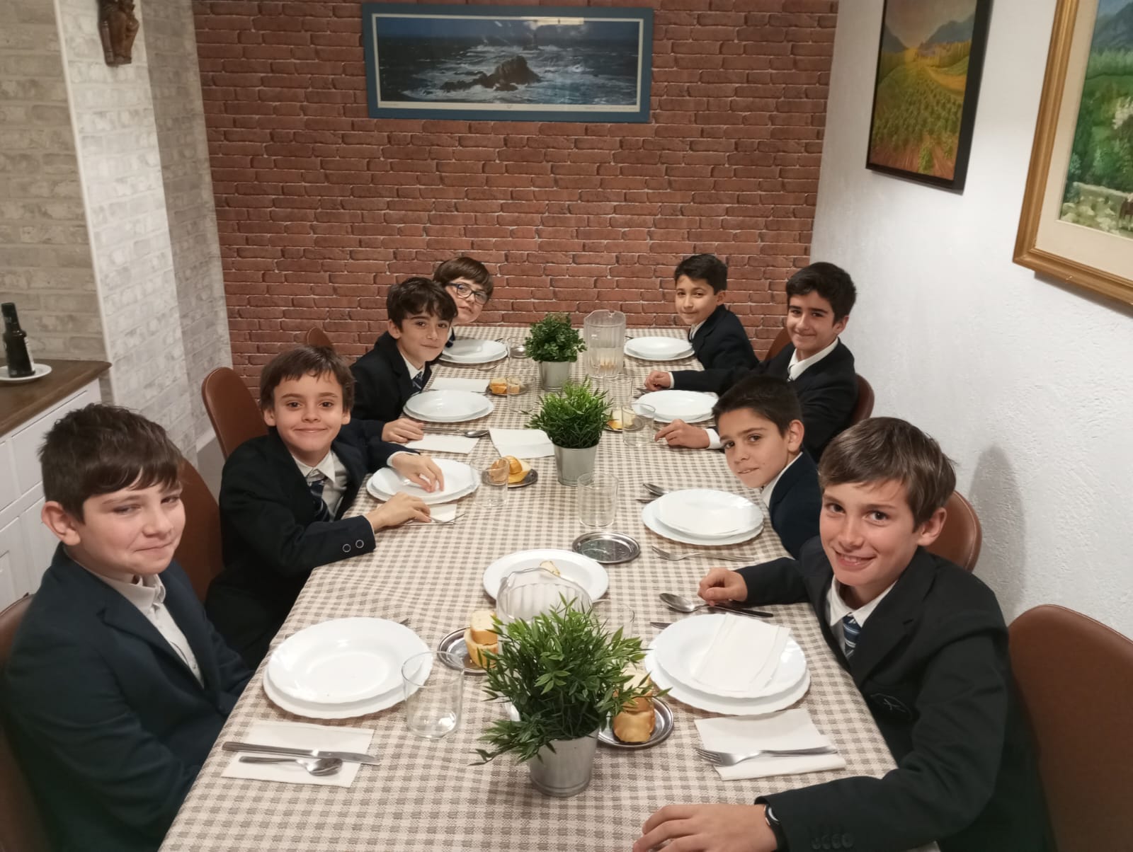 AndelColegio's tweet card. El colegio dispone de instalaciones propias para la cocina que permiten realizar las comidas diariamente en nuestro comedor escolar.