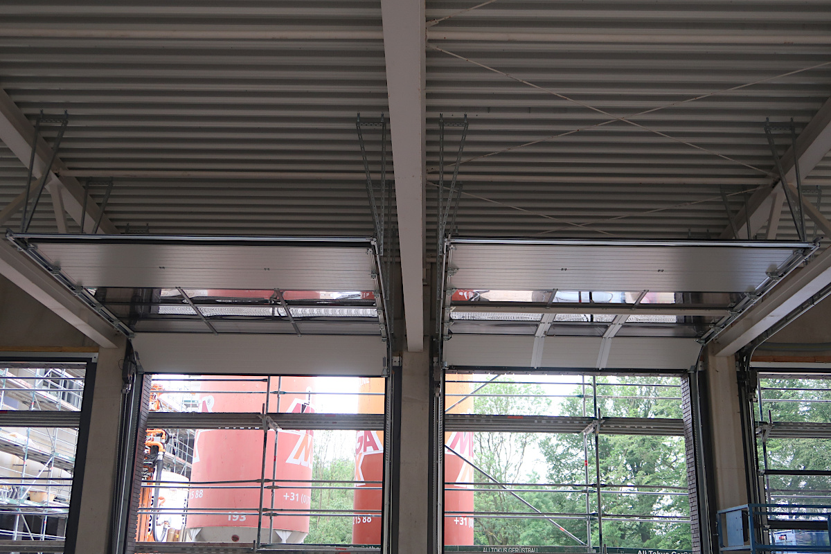 chriszim's tweet card. Mitte Mai ging es wieder auf die Baustelle. Die Klinkerarbeiten sind in vollem Gange, daher gibt es zusätzliche Turmdrehkräne auf […]