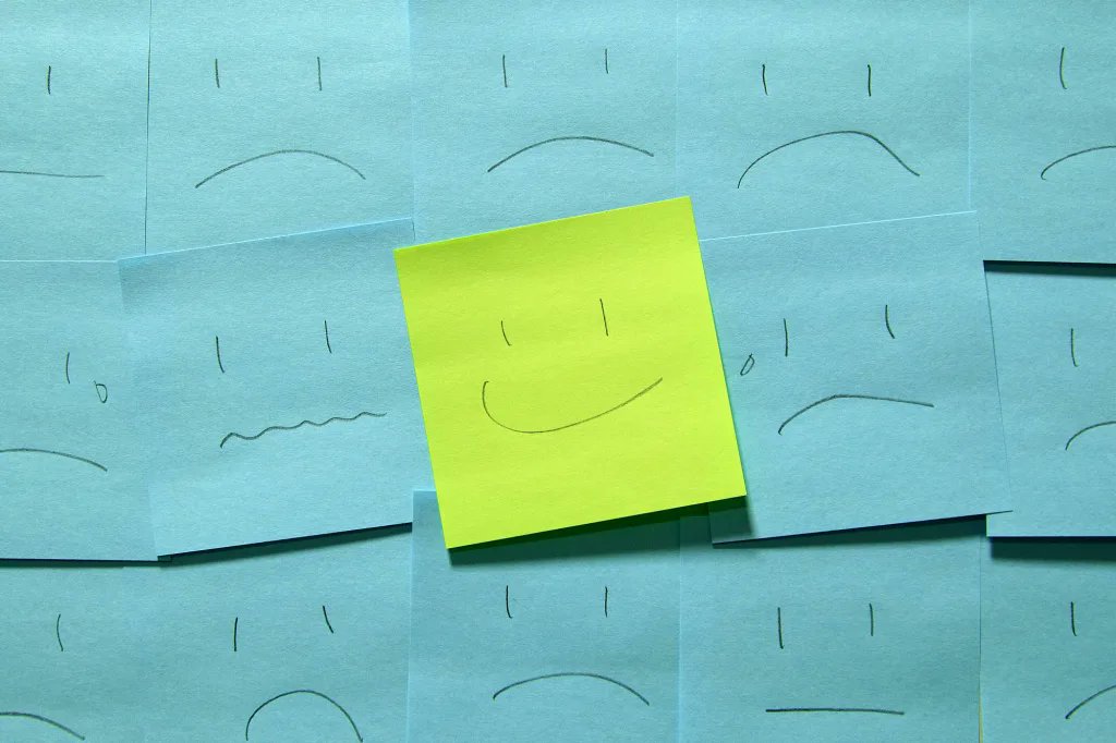 PCNGgroup's tweet card. Great leaders start with what's on the inside.