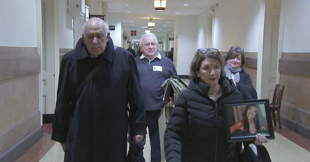 PodcastSTS's tweet card. The parents of Ellen Greenberg are asking Philadelphia to reopen the investigation into her 2011 death.