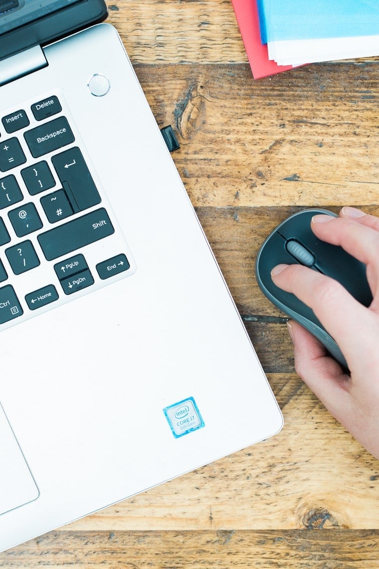 EbGargano's tweet card. Are you considering starting a blog in 2025? Do you want to earn great money? Be your own boss? Here are 20 reasons why you should start a blog in 2025…