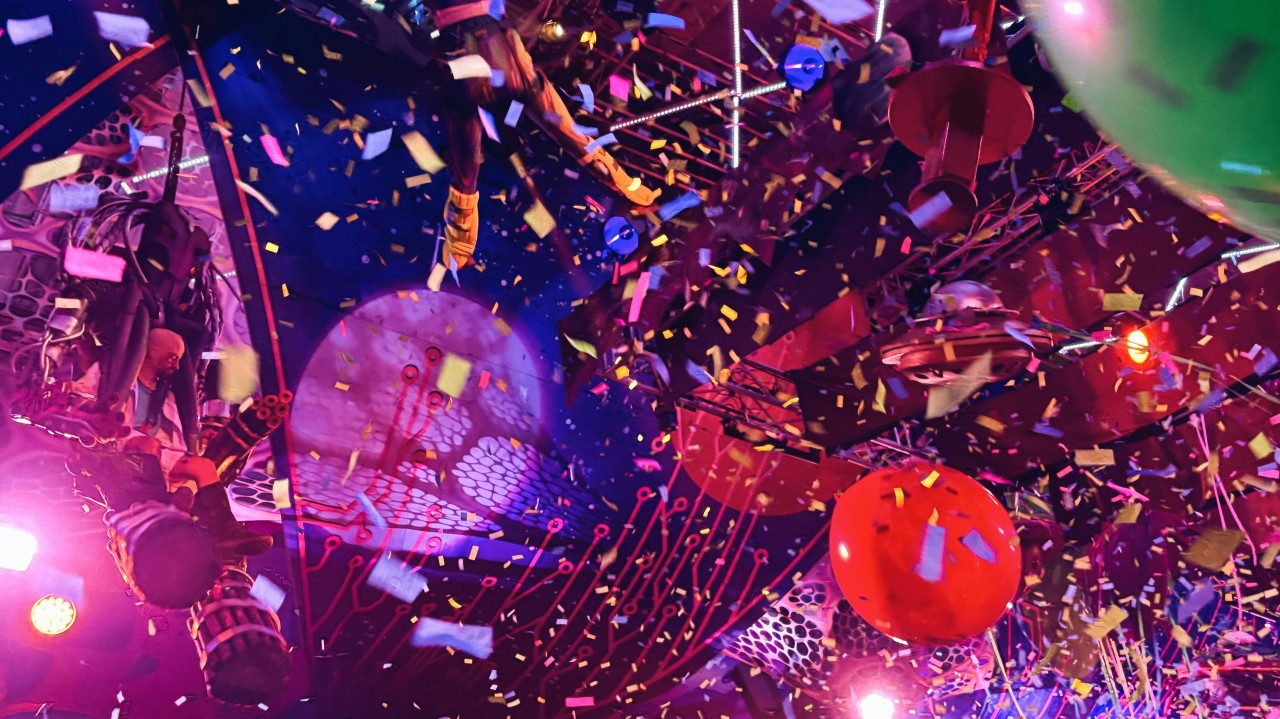 rainwiz's tweet card. Sara Paul wrote an article for Nielsen Norman Group collecting perspectives from professionals about “The Future-Proof Designer”, defining some strategies for staying relevant as a designer in a...