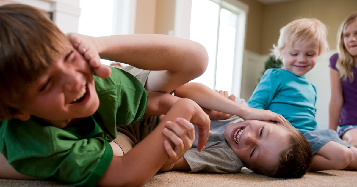 ModTodApp's tweet card. Raise your hand if you didn’t have a picture-perfect back-to-school morning.