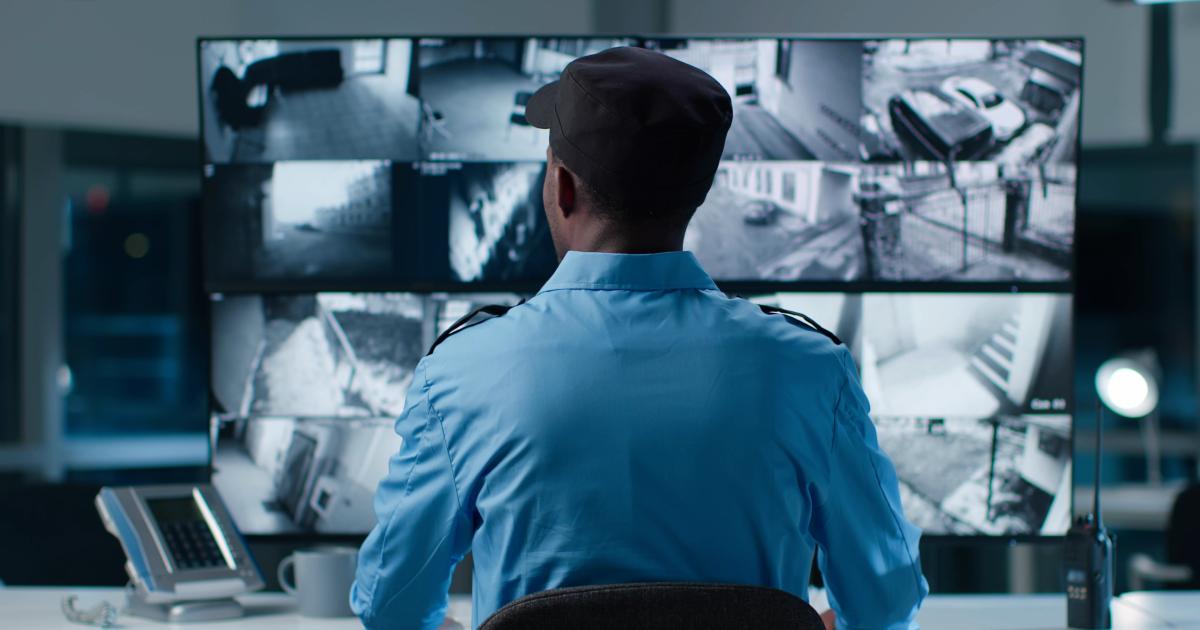 MIT_Picower's tweet card. When spotting what’s changed from one scene to the next, performance will depend on a low-frequency “theta” brain wave that scans the mental image, a new MIT study shows.