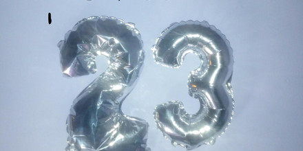 splitmonkeyoff's tweet card. Listen to sitting away from you by dumb.