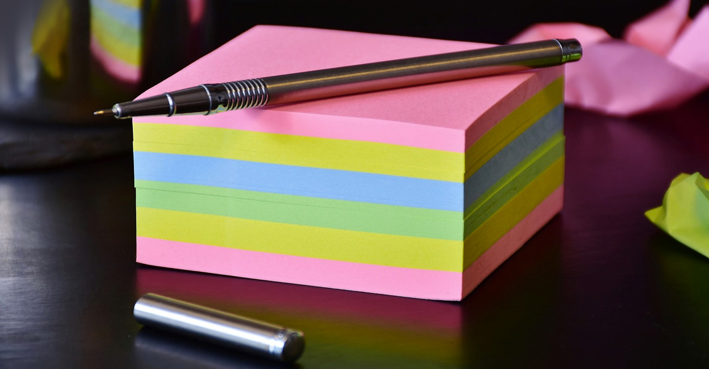 aACEsoft's tweet card. Describes aACE’s Important Dates feature, used to send automated notifications about important employee dates.