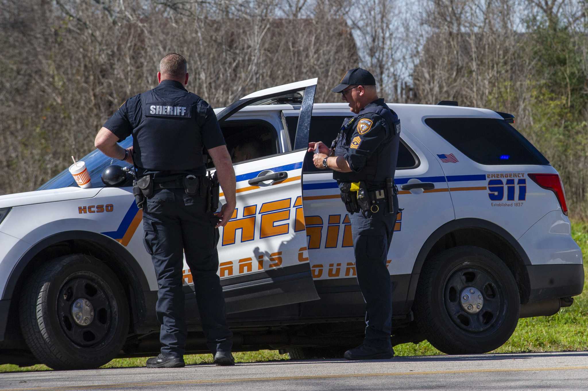 JSpencer_PR's tweet card. Like 2023, deputies investigated fewer homicides in 2024. But they also saw a 17% decrease in robberies and an almost 12% decrease in aggravated assaults.