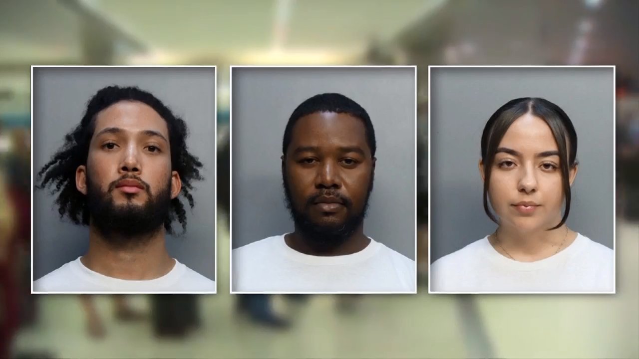 wsvn's tweet card. MIAMI INTERNATIONAL AIRPORT, FLA. (WSVN) - Three Transportation Security Administration agents who work at Miami International Airport were arrested on fraud charges.According to investigators,...