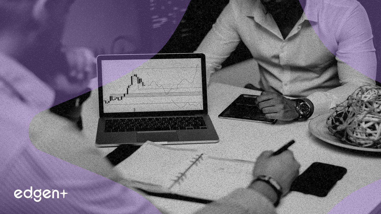 HelloWorldCrypt's tweet card. On-chain analytics firm Bubblemaps has identified a significant concentration of the $BULLISH token supply within a small cluster of new wallets, all funded from Binance. This structure suggests a...