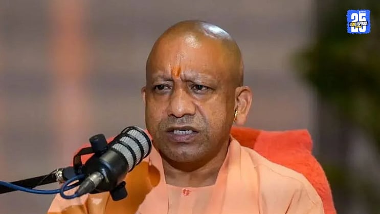 SakalMediaNews's tweet card. मुख्यमंत्री योगी आदित्यनाथ यांनी बुधवारी मेरठ, कानपूर आणि मथुरा-वृंदावन या शहरांच्या सर्वांगीण नागरी विकासाच्या (Urban Development) कृती आराखड्याचा आढावा घेतला.